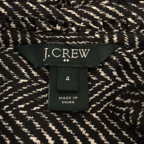 Sleeveless blouse - Picture 3 of 4